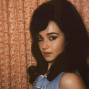The Memphis Glam Aesthetic Will Help You Channel Your Inner Priscilla Presley