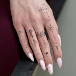 7 Things to Know Before Getting a Finger Tattoo, Straight From the Experts