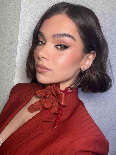 Hailee Steinfeld Shared the Three-Step Skincare Routine That Keeps Her Glowing